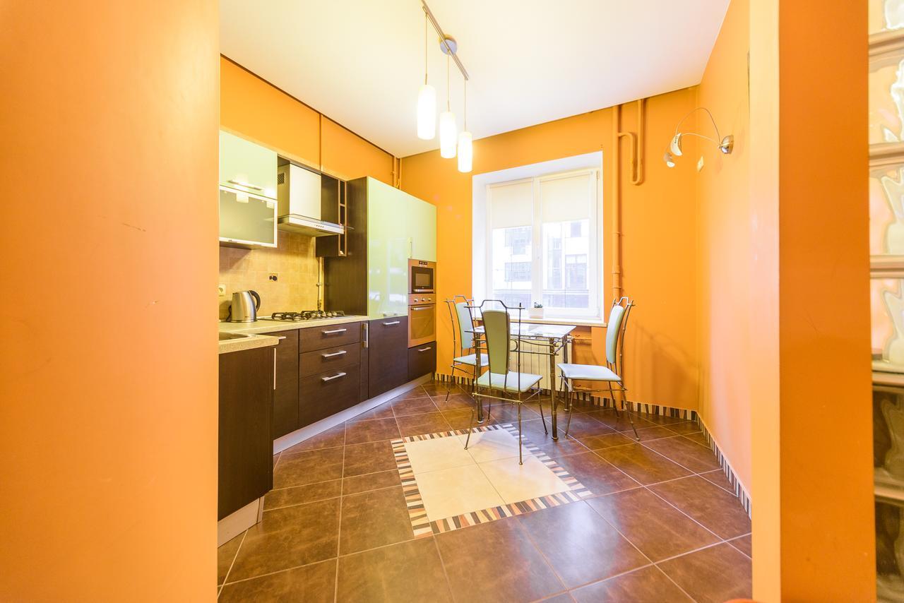 1-Room Apartments Kiev City Center Kyiv Exterior foto